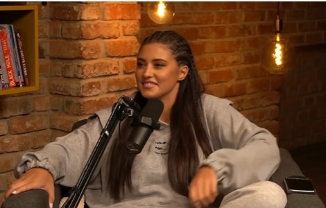 Din ce a câștigat Antonia primii ei bani! Sfaturile părinților au ajutat-o în viață: „Cheltui foarte mult”