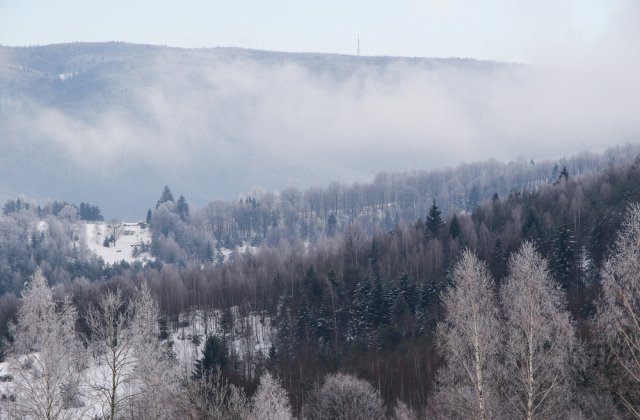 Prognoza meteo pentru ziua de joi, 30 decembrie 2021. Precipitații și cer noros 