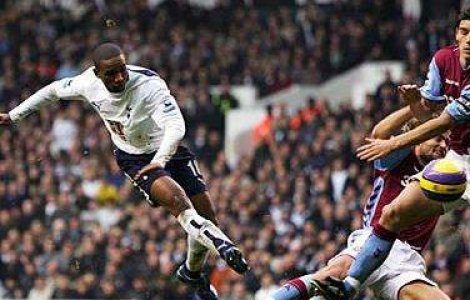 Defoe a dus Anglia in "optimi"