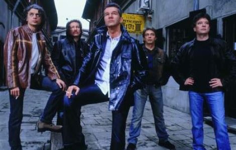 Holograf a cantat pentru romanii din Shanghai