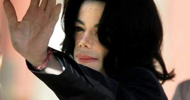 Un an de la moartea Regelui Pop