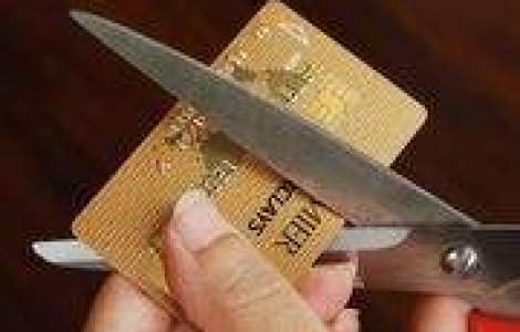 Ce faci daca pierzi sau ti se fura cardul bancar?