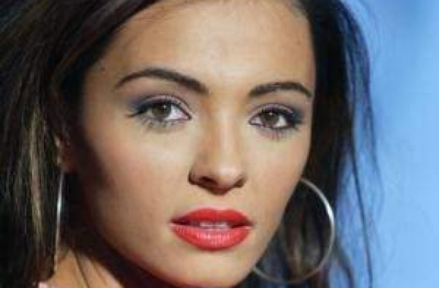 Vedete autohtone care se bronzeaza artificial