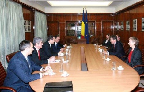 Premierul Victor Ponta s-a intalnit cu seful MI6