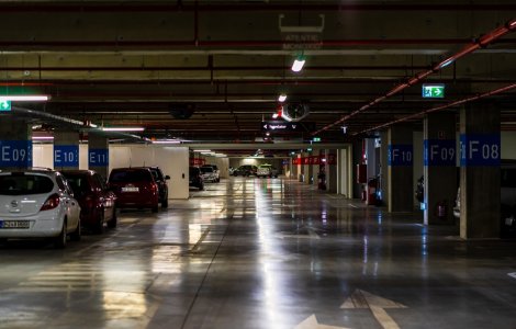 Prețul taxelor de parcare din Capitală se scumpesc în acest an în funcție de zonă