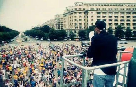  Video  Alex Velea a dansat alaturi de peste 2000 de persoane