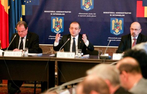Ministrii s-au reunit la Guvern in contextul deciziei CCR