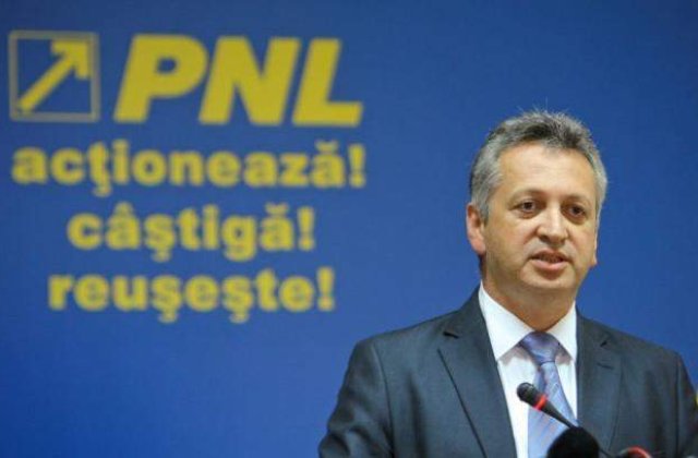 Marirea taxelor va duce Romania in colaps financiar