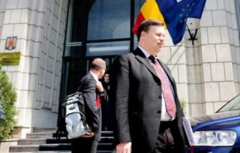 FMI lasa Romania in asteptare