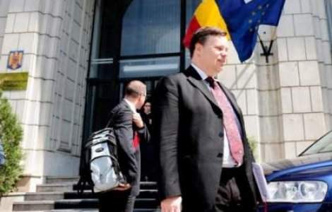 FMI lasa Romania in asteptare