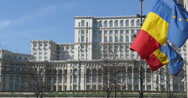 Prefectii, primii vizati de masurile anticriza