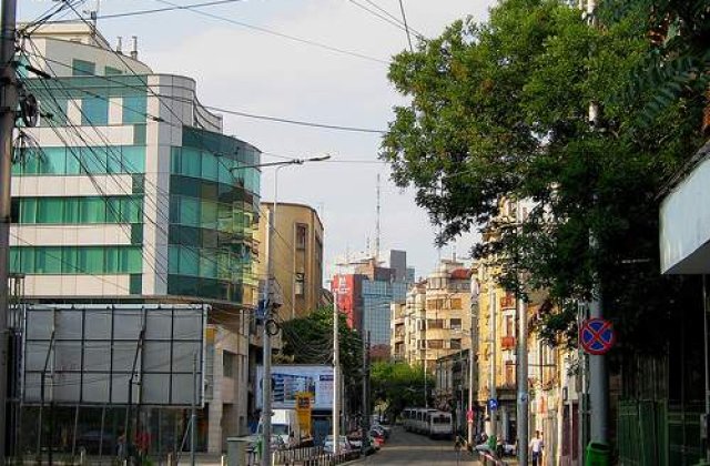 Bucuresti: Spatii verzi pe  blocuri?