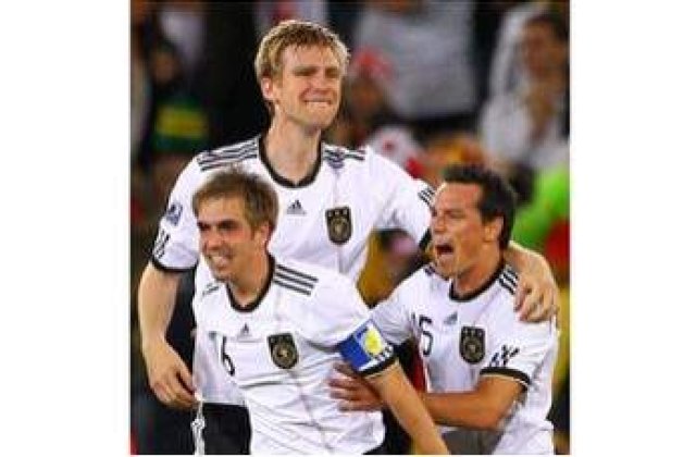 Optimi: Germania trimite Anglia acasa