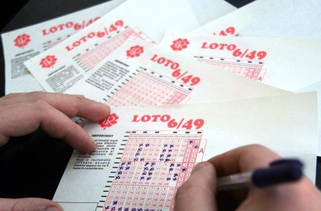 Un galatean a castigat marele premiu la Loto 6/49