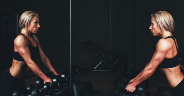 Ce trebuie să conțină geanta de sală