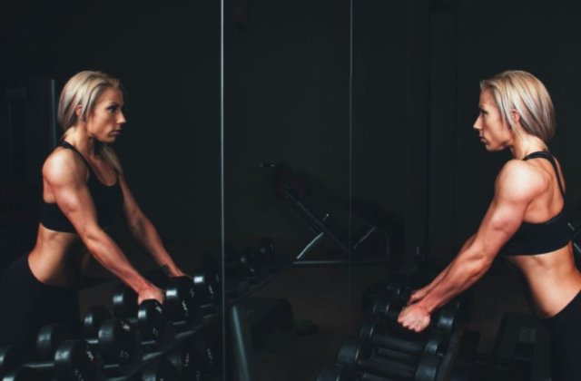 Ce trebuie să conțină geanta de sală