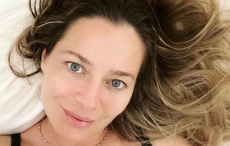 Laura Cosoi, primele declarații despre cea de-a treia sarcină! Cum a reacționat soțul ei la aflarea veștii