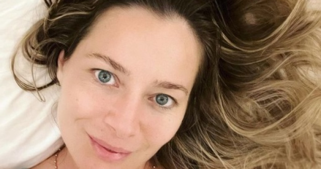 Laura Cosoi, primele declarații despre cea de-a treia sarcină! Cum a reacționat soțul ei la aflarea veștii