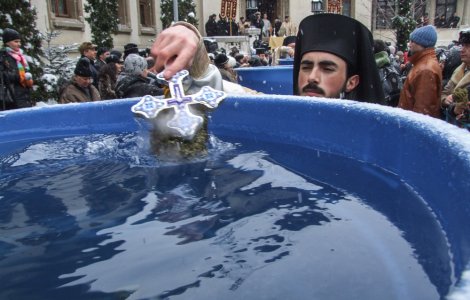 Tradiții și obicei de Bobotează. Ce ar trebui să faci ca să ai noroc tot anul