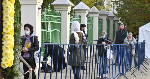 Jandarmeria Capitalei - măsuri de Bobotează: Accesul spre Catedrala Patriarhală, doar dinspre Piața Unirii