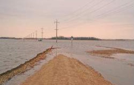 Apele fac ravagii in tara