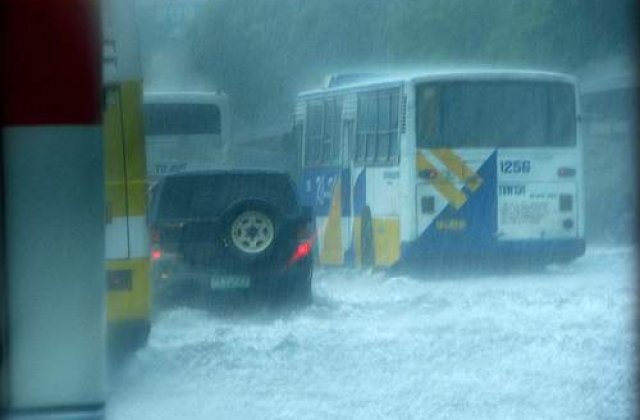 Bilantul MAI al inundatiilor: 19 morti si 2 persoane disparute