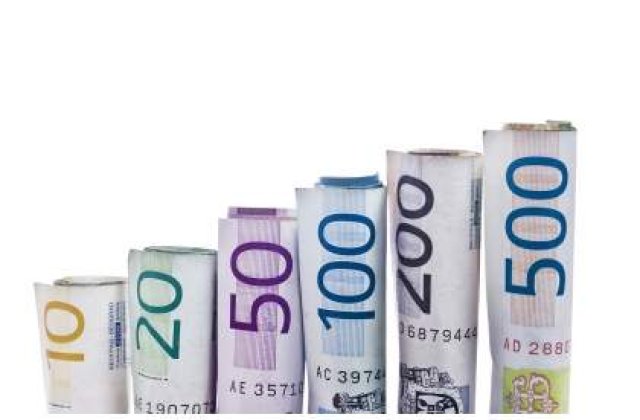 In gura presei: Deprecierea istorica a leului