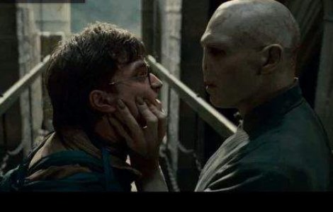  Video  A fost lansat trailer-ul la "Harry Potter and the Deathly Hallow"