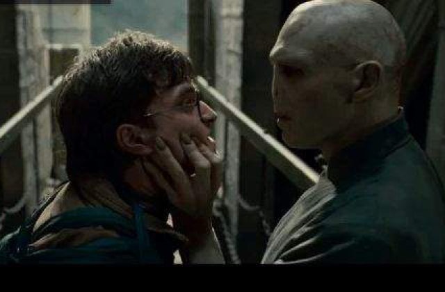 [VIDEO] A fost lansat trailer-ul la "Harry Potter and the Deathly Hallow"
