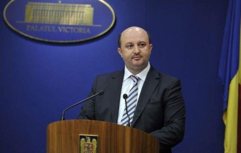 Chitoiu, despre reducerea CAS: Se va concretiza, va fi discutata cu FMI in aprilie