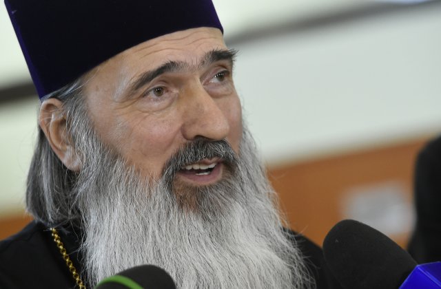 &Icirc;PS Teodosie, declarație controversată: &bdquo;&Icirc;n perioada neputinței lunare, femeia nu poate lua nici aghiasmă, nici anafură&rdquo;