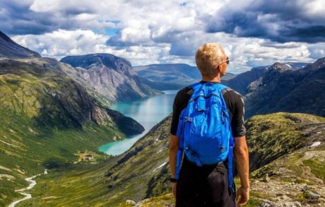 Excursie de o zi la munte. 5 produse pe care să le iei cu tine