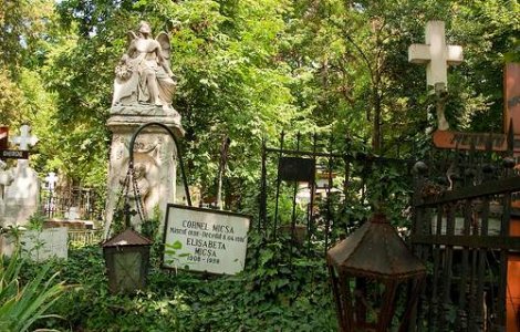 Cimitirul Bellu, obiectiv turistic european