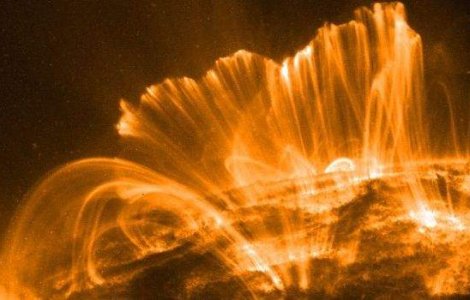 NASA avertizeaza: Terra va fi lovita in curand de explozii solare