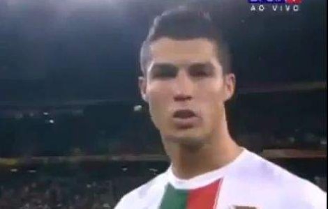  Video  Ronaldo a scuipat spre un cameraman