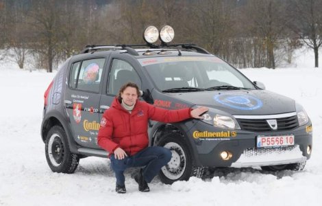 Record mondial cu Dacia Sandero - 16.000 km in 12 zile
