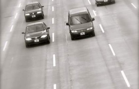 Guvernul a majorat impozitele pentru toate autovehiculele