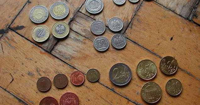 CE: 100 mil. euro, pentru combaterea somajului in randul tinerilor romani