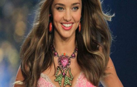 H&M are o noua imagine pentru colectia de primavara-vara