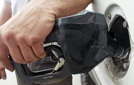 Rompetrol: Carburantii se vor scumpi cu 0,4 lei pe litru