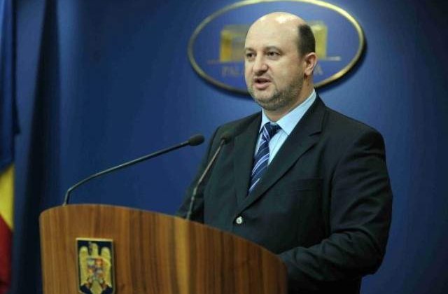 Chitoiu: Nu cred ca voi fi remaniat. DEMISIA e o posibilitate