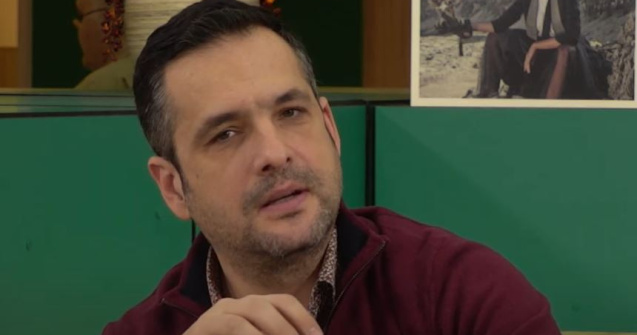 Mădălin Ionescu, împreună cu familia lui, ținta unei grupări infracționale din București