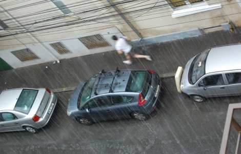 Avertizare de furtuna in Bucuresti si Judetul Ilfov