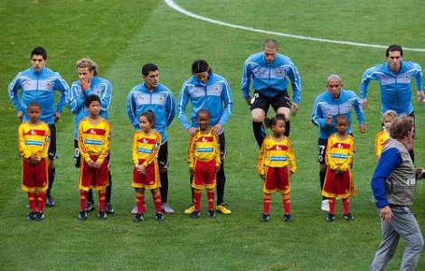 Drama Africii: Uruguay, in sferturi