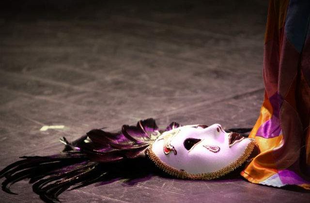 Studiu: Cat timp aloca romanii activitatilor culturale