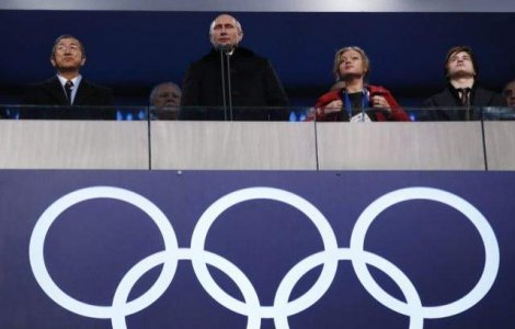 Gafa monumentala la ceremonia de deschidere a JO de la Soci