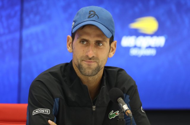 Novak Djokovic s-a întors în centrul de detenţie după ce i s-a anulat viza în Australia