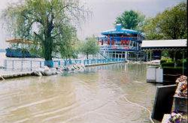 Ce state au sarit in ajutorul "Romaniei inundate"?