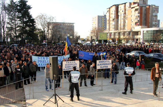Miting de protest al sindicatelor din industria aluminiului, la Guvern, azi