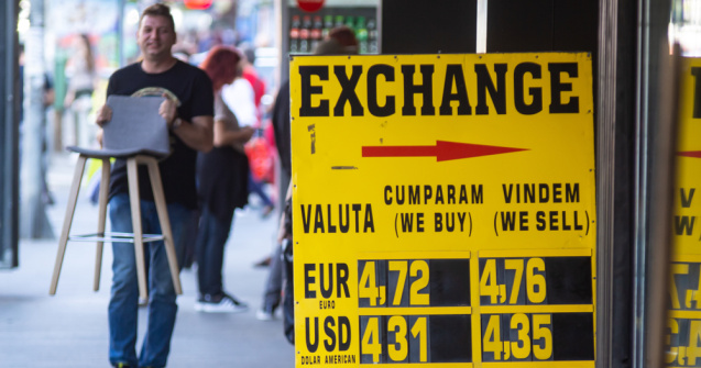 România, cale lungă până la adoptarea monedei euro. Noua țintă de aderare anunțată de ministrul Finanțelor